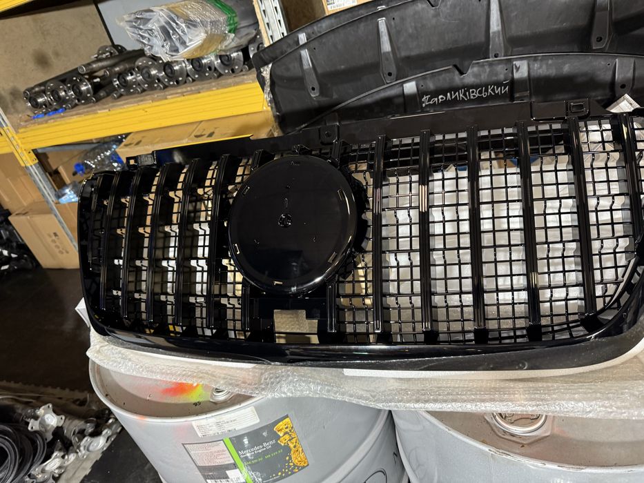 Решотка Решітка радіаторів спрінтер sprinter W907 W906 gti