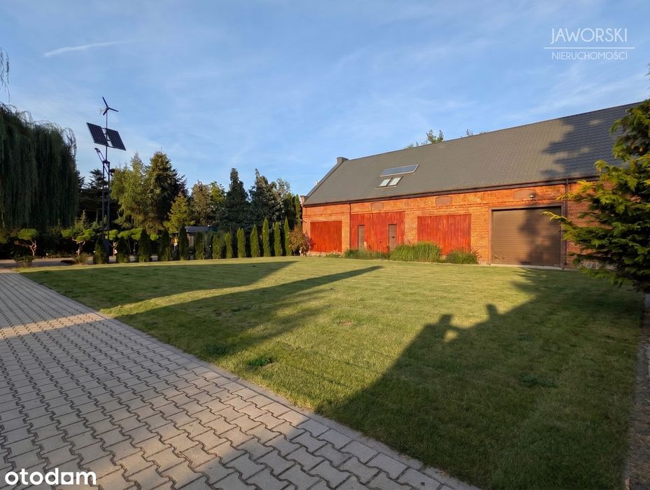 Siedziba firmy | Loft 170 m² | Hala, plac pod TIR| 1,4 ha | Komorówko