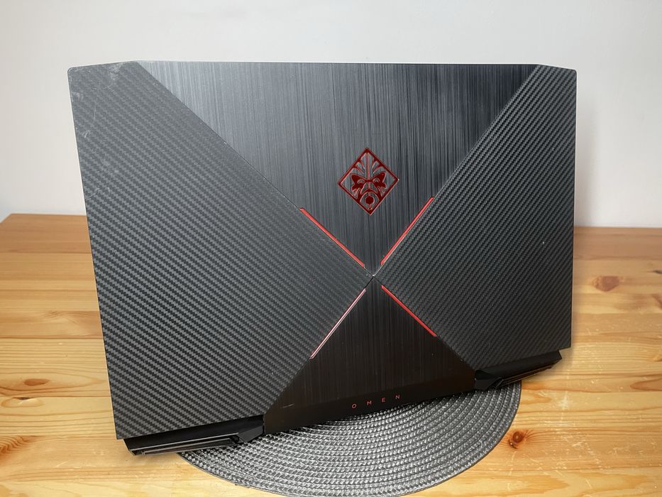 Hp omen 15 16Gb ram i5 gtx1050 4gb ssd256gb hdd 1tb