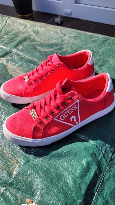 Tenisówki Guess r.39