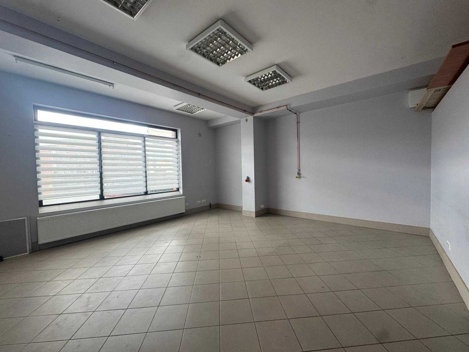 Lokal 60m2 na działalność gospodarczą/biurową/usługową w Rumi