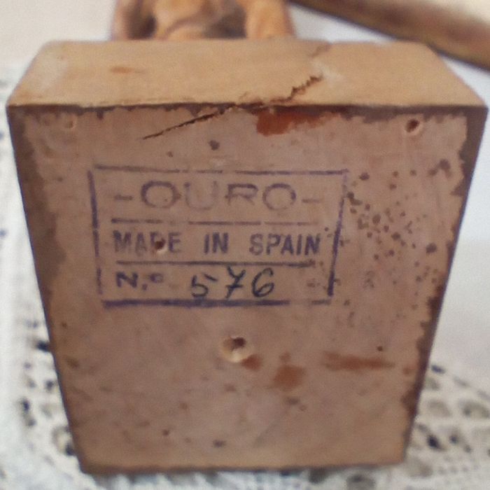 Escultura de madeira de Don Quixote, uma peça vintage e  artesanal.