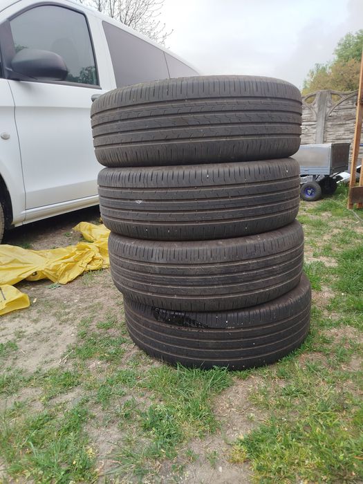 Opony letnie Continental 215/60R17