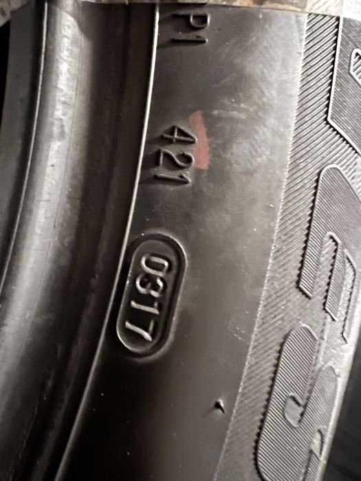 Комплект летней резины 245/55/R19  Bridgestone Dueler