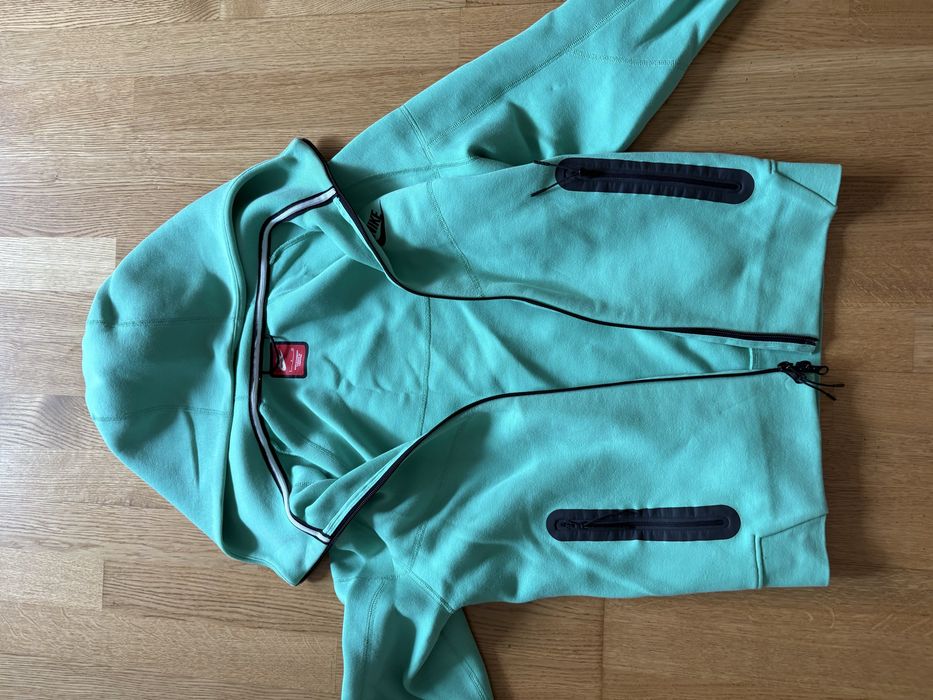 Nike Tech Fleece