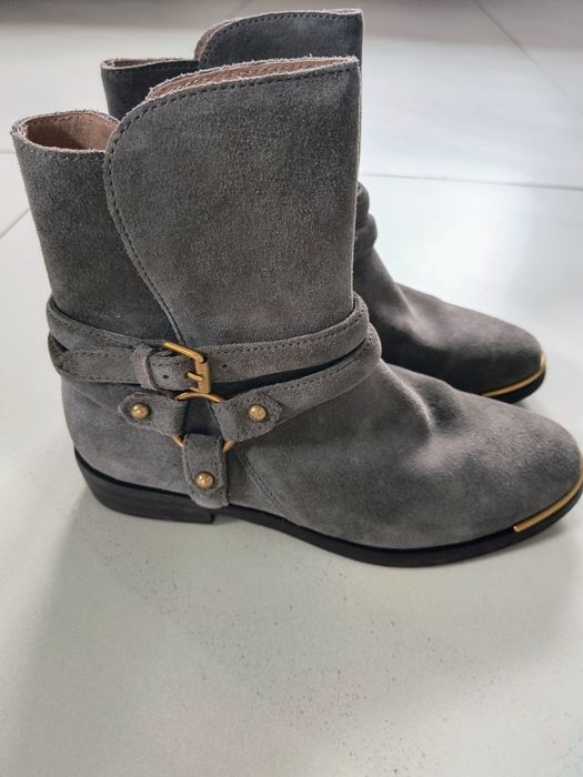 Botki UGG beżowe skóra naturalna