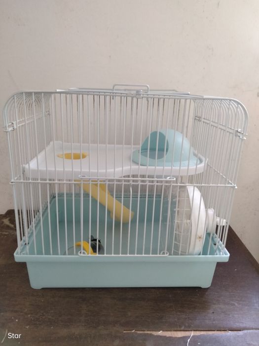 Gaiolas em ótimo estado para hamsters
