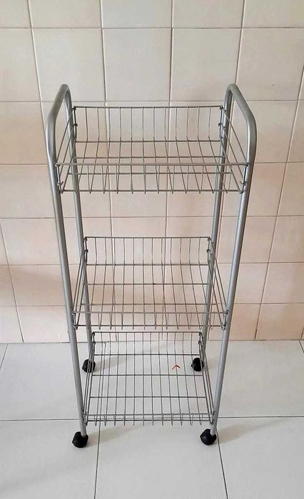 Carrinho de Cozinha (em alumínio)