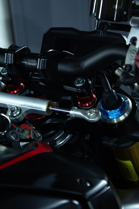 Ducati Streetfighter V4S