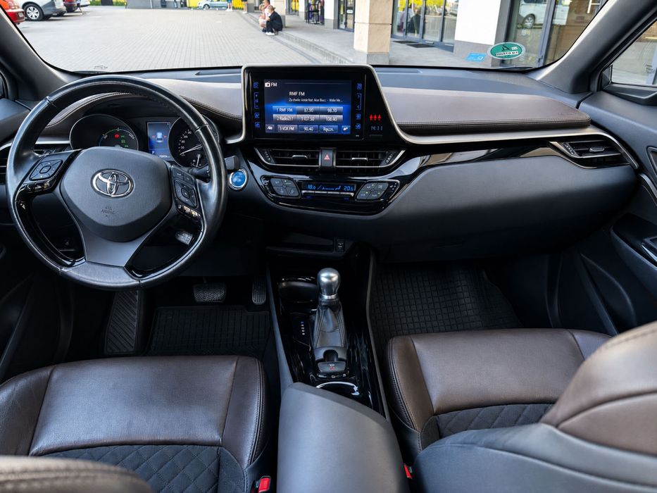 Toyota C-HR, 1.8, hybryda, automat, premium