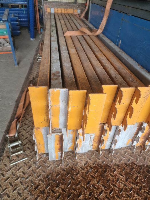 Lote de estantes carga pesada