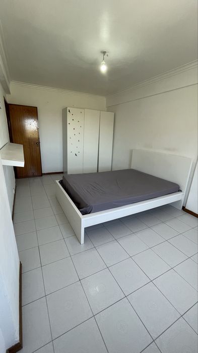 Quarto para Casal em Queluz-Belas | Despesas Incluídas | 500€