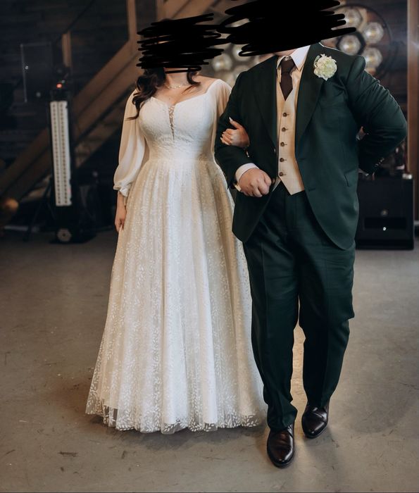 Suknia ślubna Ideo Design Plus Size z gorsetem modelującym - r 44