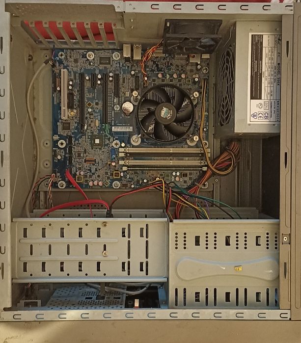 Системний блок на базі мат плати hp z230+e3 1225v3(i5 4570) 8Gb DDR3,