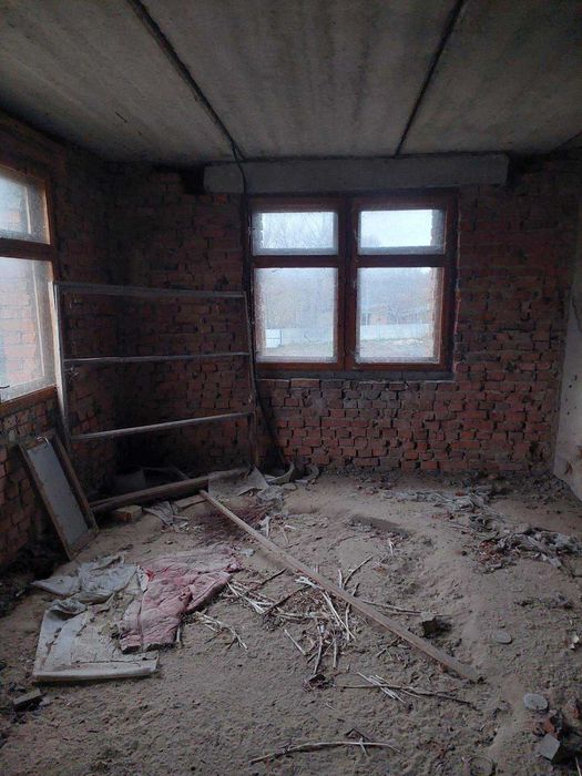 (5) Продам спеціальне приміщення 6470