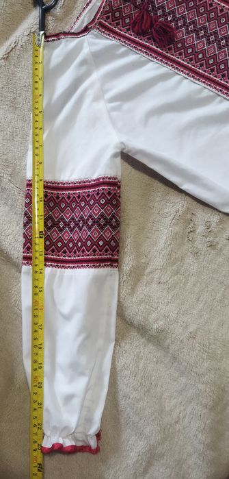 Вишиванка для дівчинки