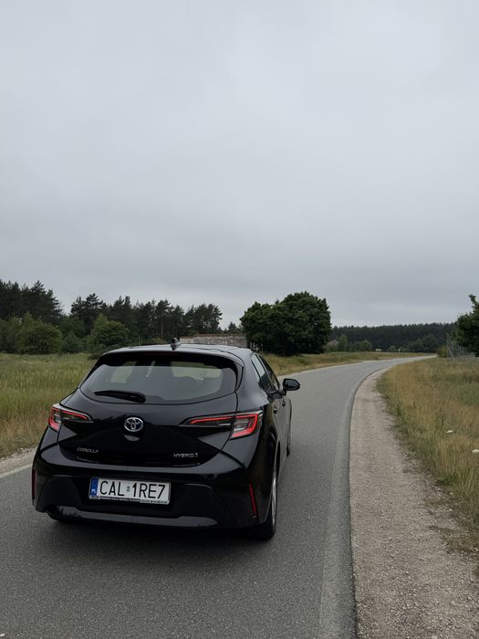 Toyota Crolla  Hybrid 2022 Bardzo Dobry Stan