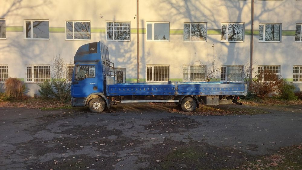 Автомобіль MAN TGL