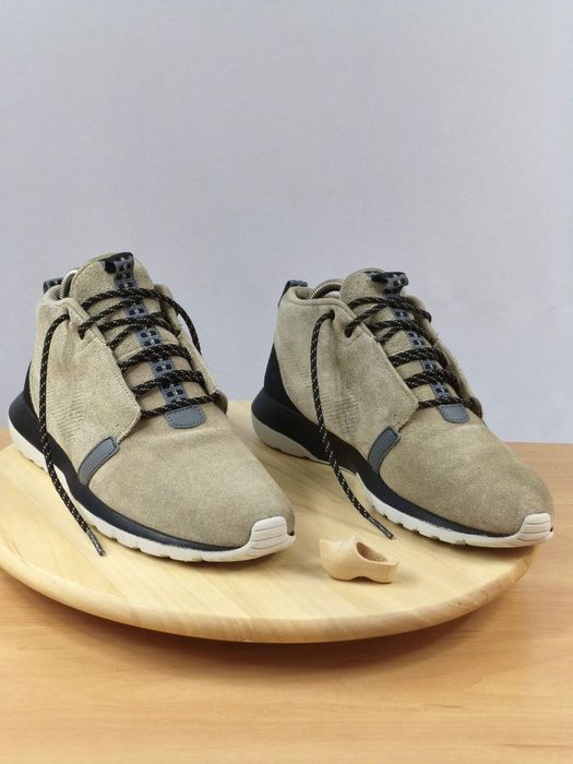 Buty r. 42,5 Nike Rosherun NM Mid męskie zamszowe