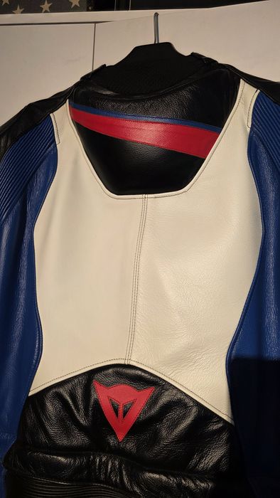 Dainese Veloster D 52 kombinezon skórzany 2 częściowy