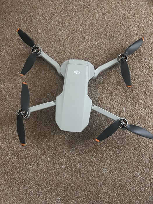 Dji mavic mini 2 fly more combo