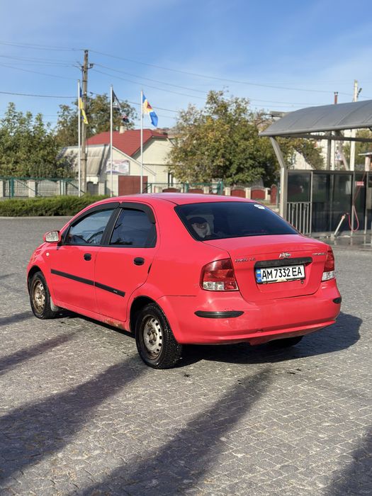 Продам Шевроле Авео т200