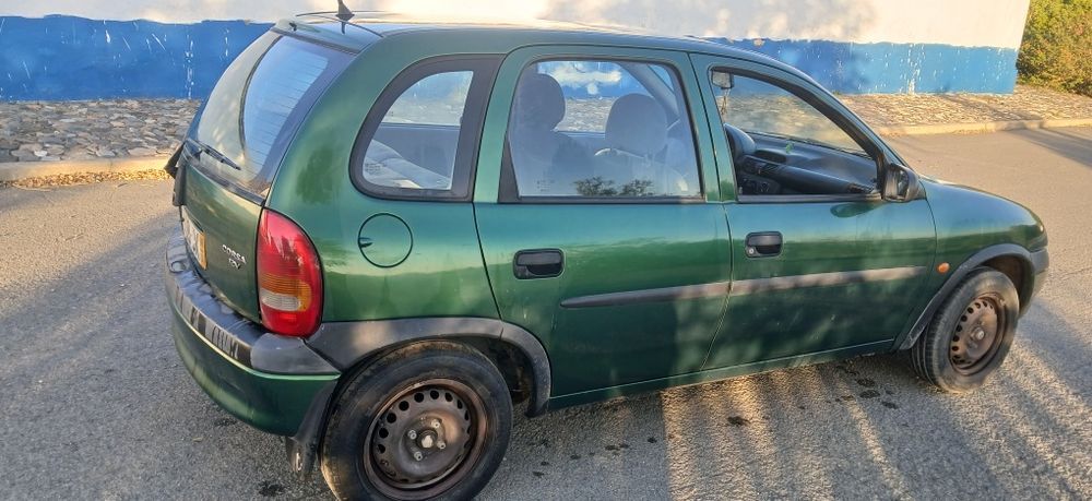 Opel corsa 1.0 gasolina