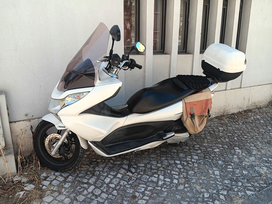 Honda PCX 2011 óptimo estado