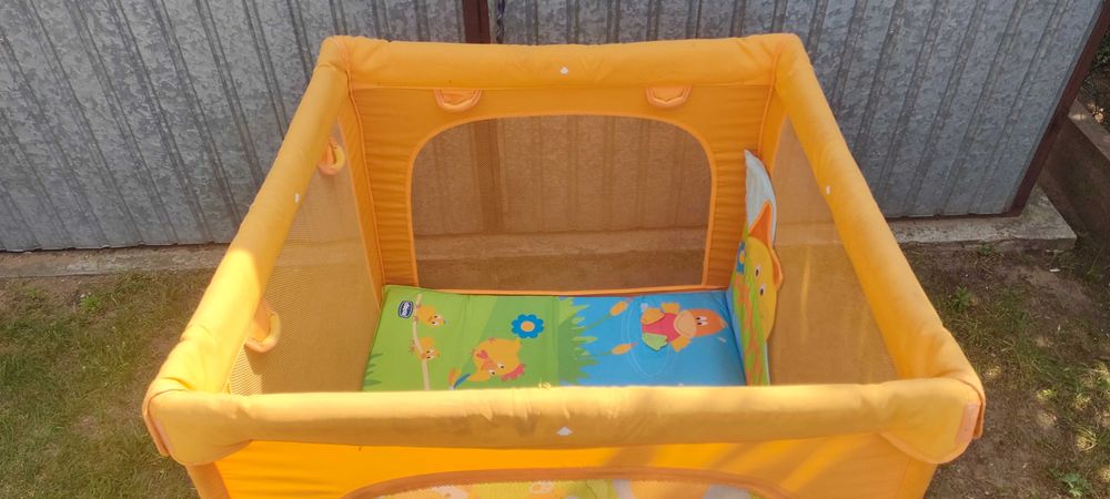 Łóżeczko turystyczne chicco