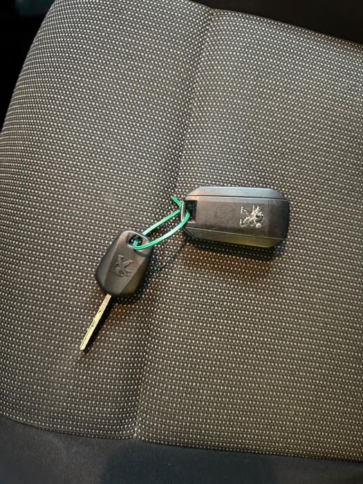 Peugeot Partner 2022- IVA dedutivel