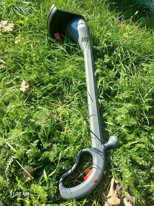 Газонокосарка тріммер