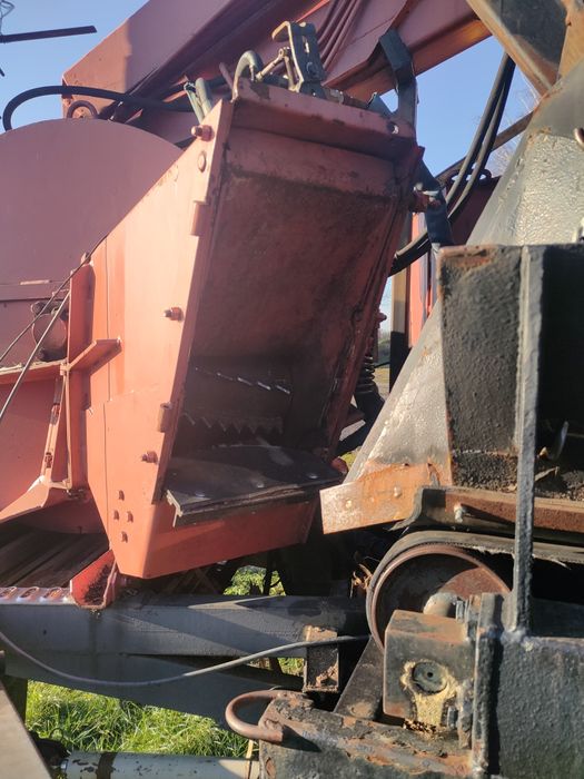 Rębak samojezdny Farmi, Praga uv80