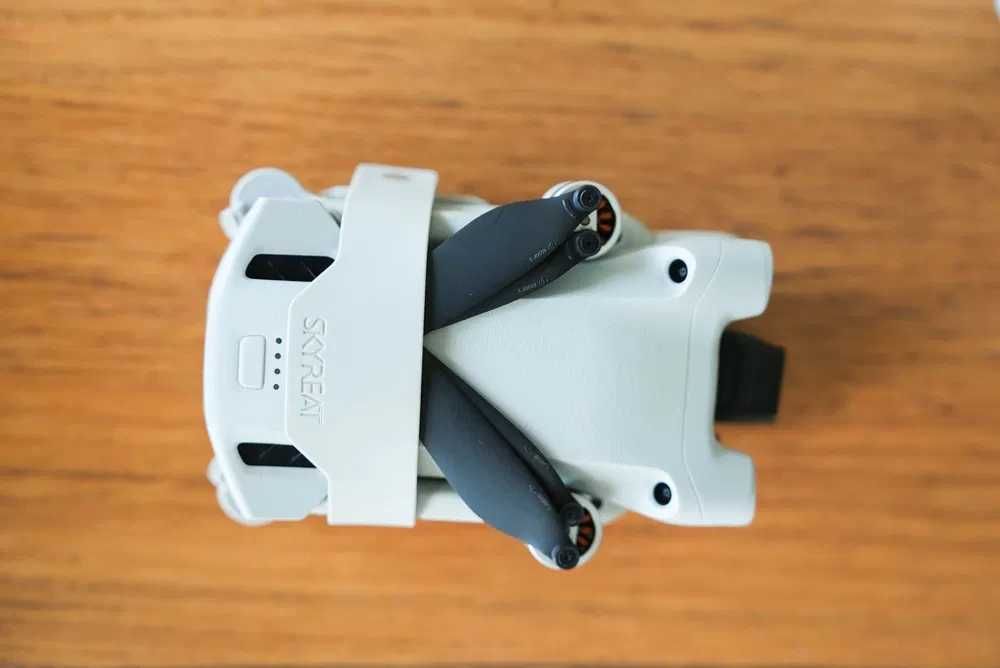 DJI Mini 3 Pro + 3 baterias + comando RC + Filtros