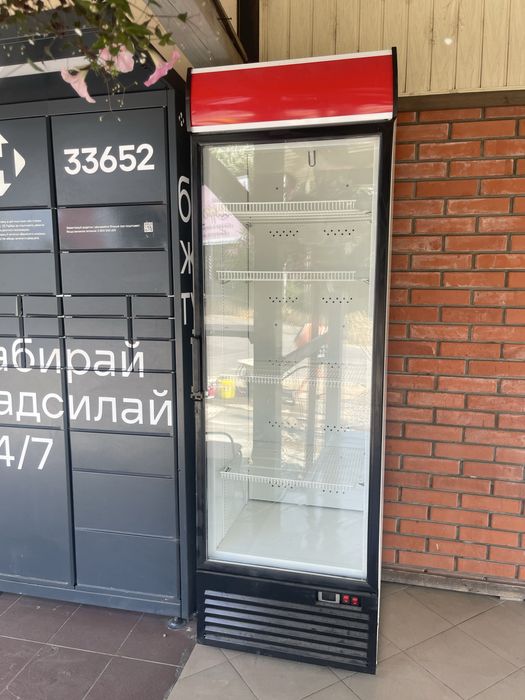 Хололильник висота 216 ширина 68