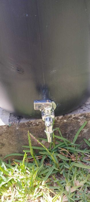 Barrica de 30L com torneira em inox nova