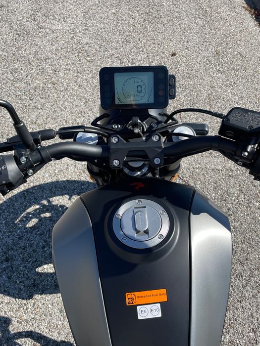 Benelli Leoncino 125cc