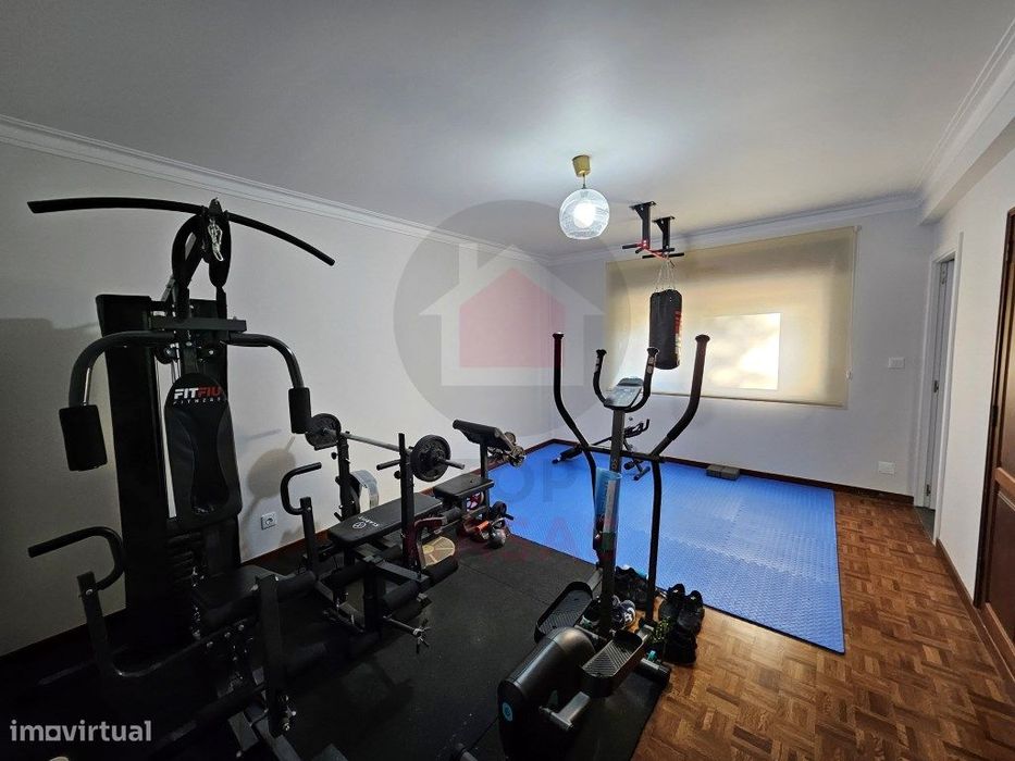 Moradia Isolada de Excelência com Vistas Panorâmicas nas Caldas da ...