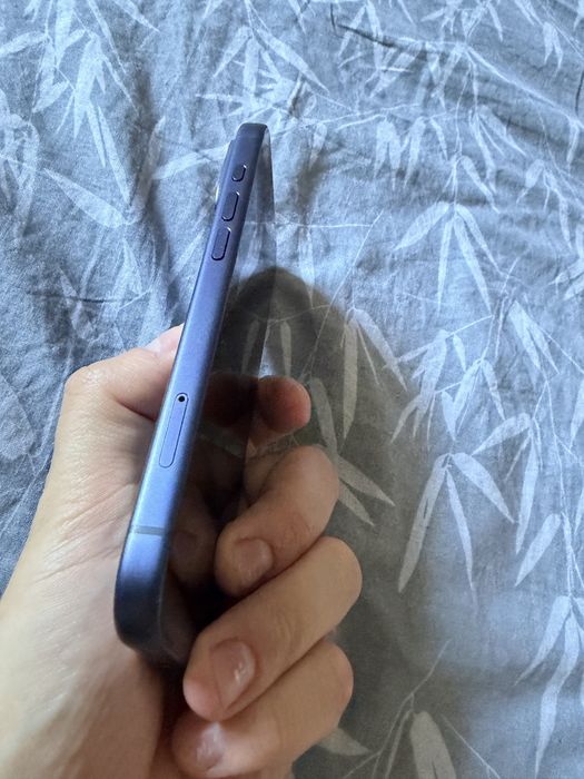 Iphone 17 pro blue 512  заблокований