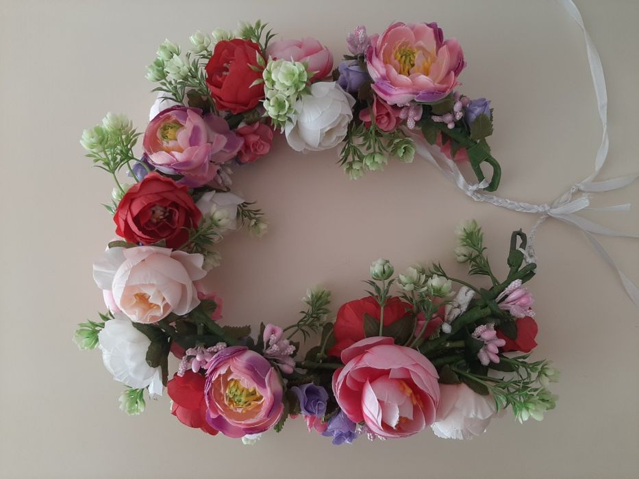 Віночок для дівчинки. Святковий вінок на голову. Віночок під вишиванку