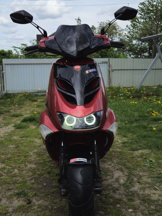 Продам Aprilia sr50
