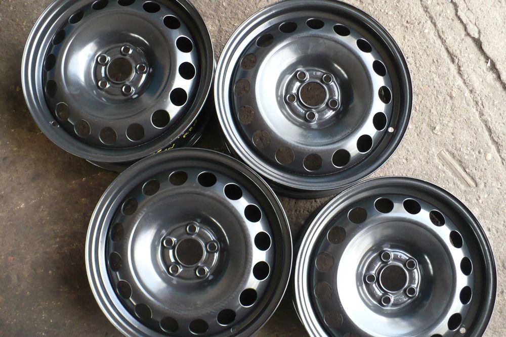 Felgi Stalowe 5X100 16" ET42 VW Skoda Audi Seat Komplet Regeneracja