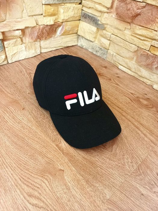 Чоловіча спортивна кепка бейсболка чорна