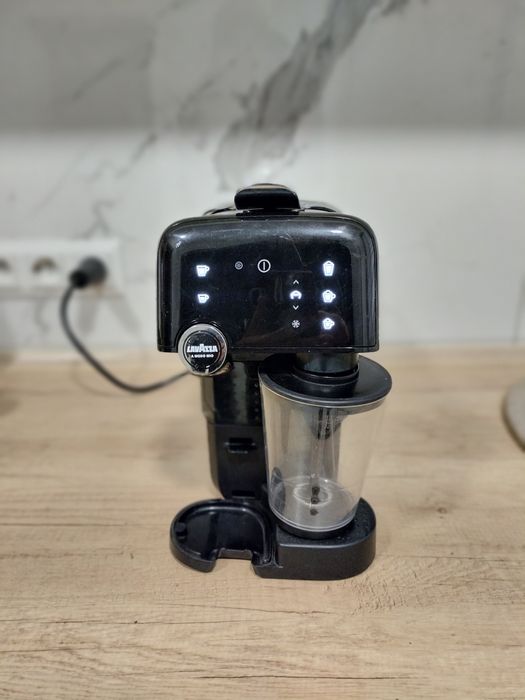 Кавомашини 2 AEG лавазза