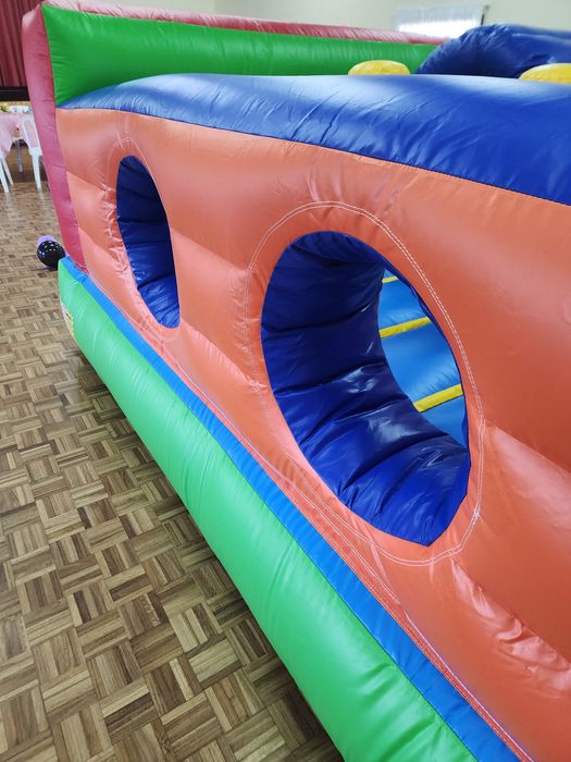 Insuflável Alugamos para sua festa pula pula Aniversário ou Evento