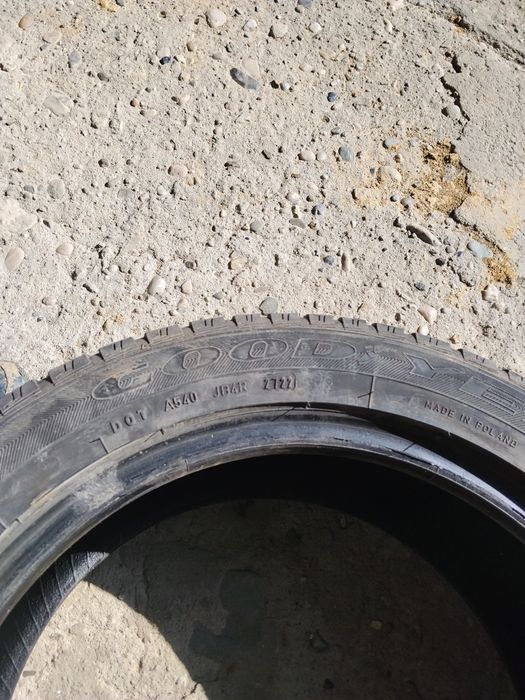 Opony  225,50/17