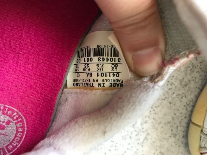 Tenis Nike tamanho 25