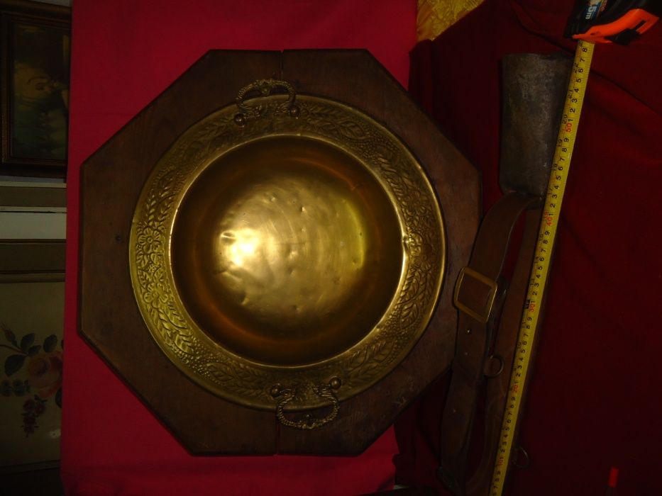 Braseira com Estrado em Madeira