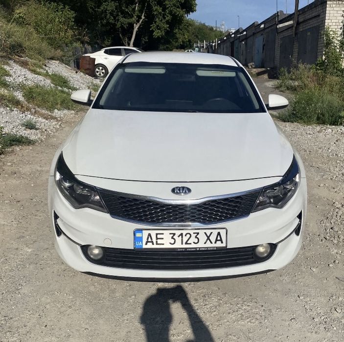 Авто в аренду Sonata Kia Рено Логан