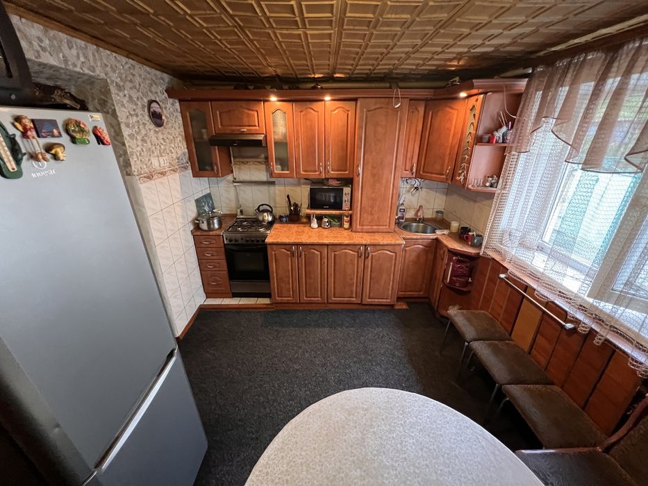 Продаж будинку, центр с.Потоки, 10 хвилин від Кременчука