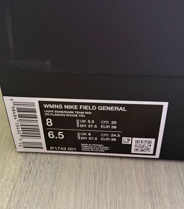 Оригінальні кросівки жіночі Nike WMNS FIELD GENERAL SUEDE